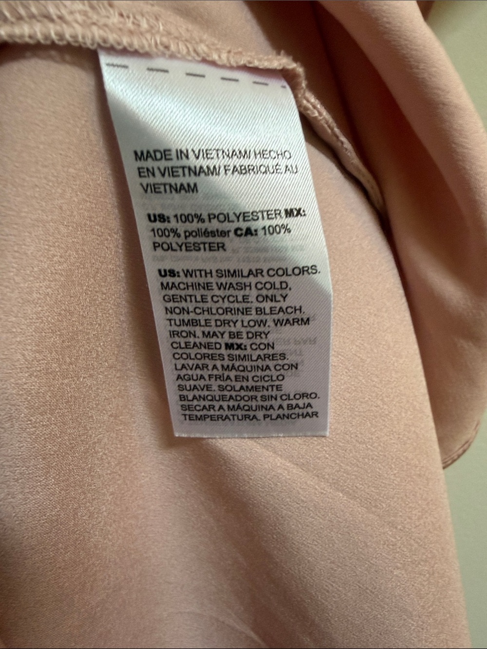 White House Black Market Blush Pink V-Neck Flutter Sleeve Blouse - Picture 4 of 4